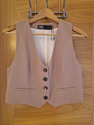 Chaleco Zara 