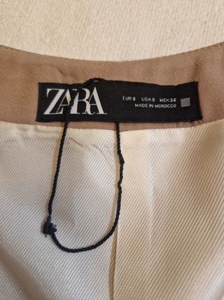 Chaleco Zara 