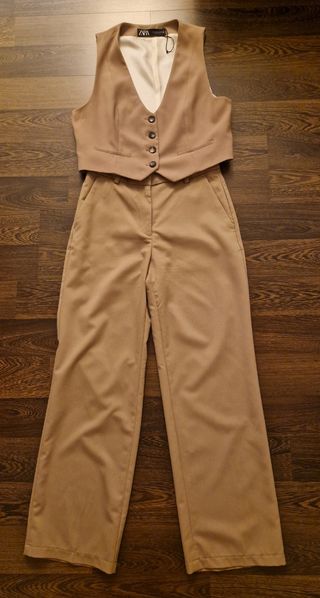 Chaleco Zara 