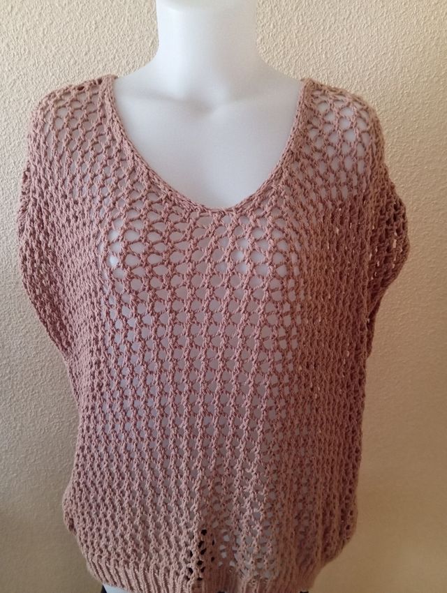 Suéter de punto calado rosa