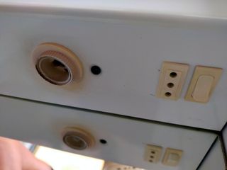 Mobiletto bagno bianco con specchio