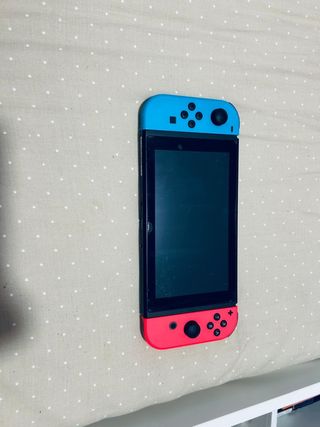 Nintendo Switch Azul y Rojo