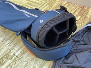 Bolsa de golf Inesis