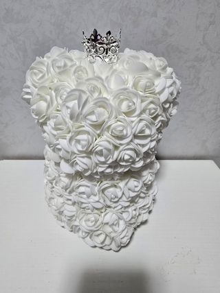 Orso decorativo con rose