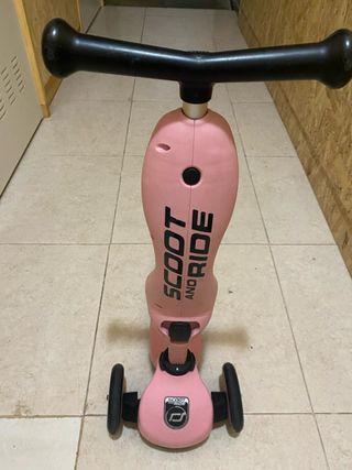 Monopatín Scoot and Ride Rosa