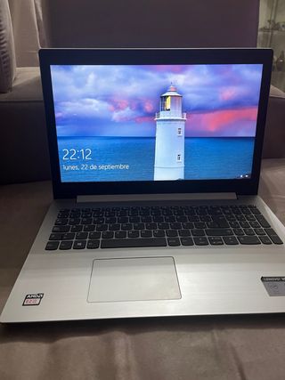 Lenovo Ideapad 330 AMD E2 7ª Gen Plata
