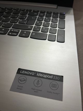 Lenovo Ideapad 330 AMD E2 7ª Gen Plata