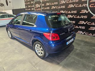 Peugeot 307 1.6 gasolina 110cv,64.000k,muy cuidado