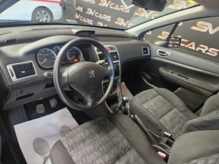 Peugeot 307 1.6 gasolina 110cv,64.000k,muy cuidado