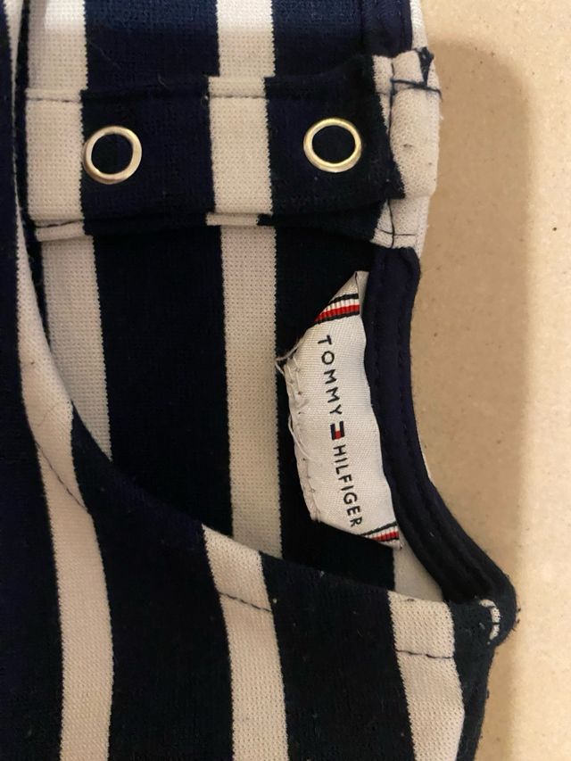 Vestido Tommy Hilfiger niña T.3