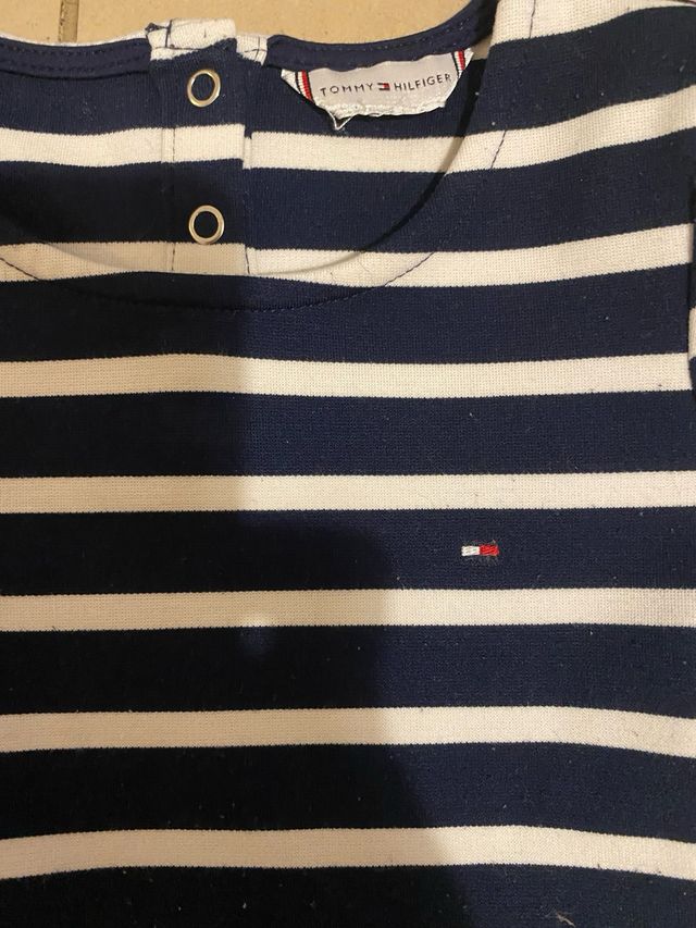 Vestido Tommy Hilfiger niña T.3