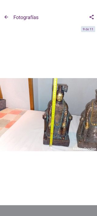Pareja Esculturas madera y Pan de Oro guerreros 