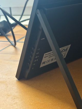 Monitor Portátil UPERFECT 22" 2K QLED