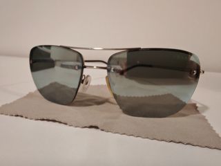 Gafas de sol Prada con cristal verde-plata
