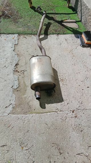 Tubo de escape coche