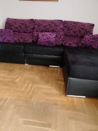 Sofá Chester tela y piel morado y negro