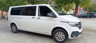 Volkswagen Caravelle 2023