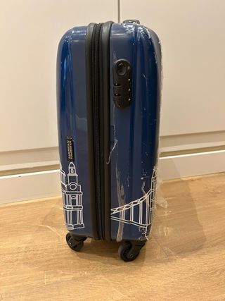 Maleta cabina infantil American Tourister azul