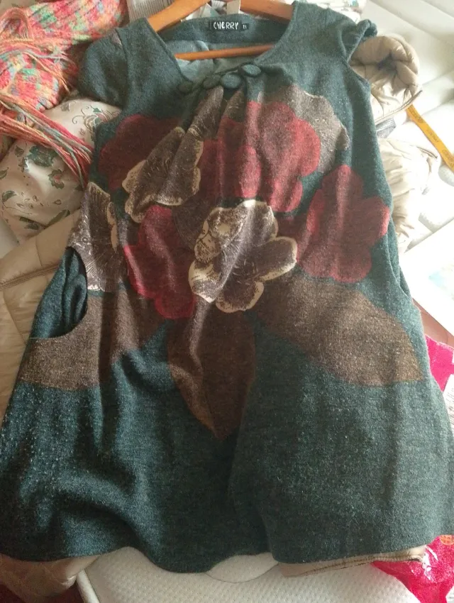 Vestido Cherry Invierno verde con flores