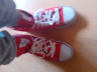 Zapatillas Victoria Rojas [PRECIO NEGOCIABLE]