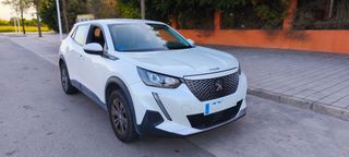 SUV eléctrico por 15750€: Peugeot e-2008