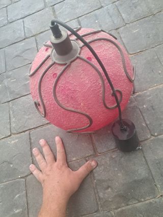 Lámpara infantil rosa techo plástico y forja