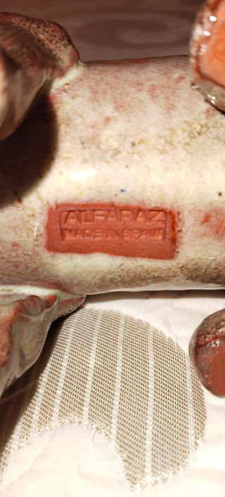 Figura de perro Alfaraz
