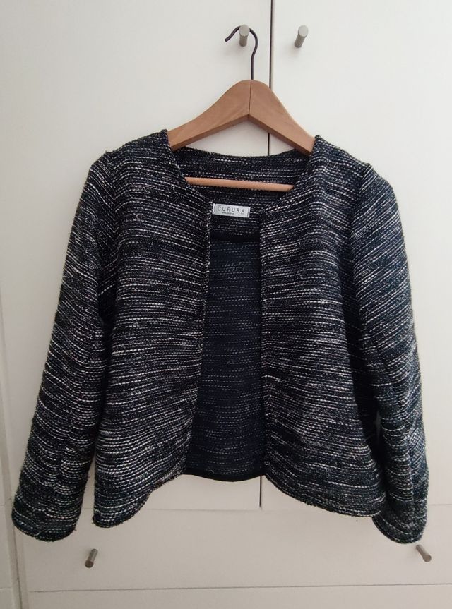 Chaqueta Negra Texturizada