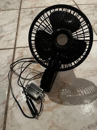 ventilador negro para coche