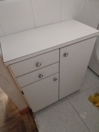 Mueble de cocina blanco