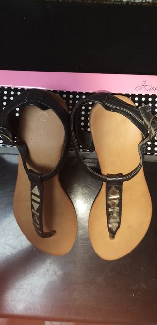 Sandalias Kissleiss negras