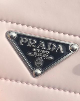 Funda Prada iPhone 13 Pro Rosa