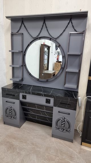Tocador Profesional Barbería Moderno