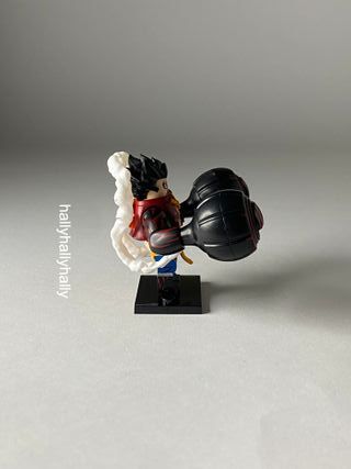 Luffy Gear 4 - Figurine Type Lego One Piece 3