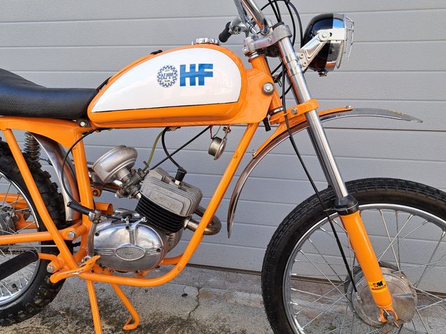 DEMM HF 50 Cross 
Ciclomotor de colección