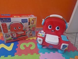 Poltroncina Baby Clementoni Canta, Suona e Balla