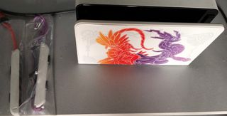 Nintendo Switch OLED Pokémon Scarlatto e Violetto