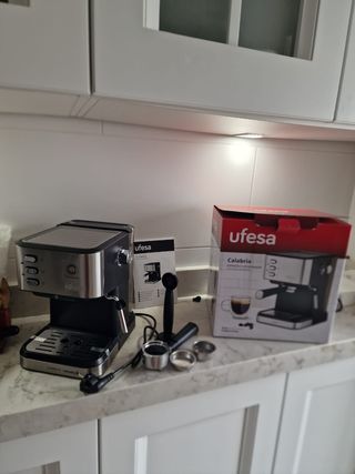 Cafetera Ufesa Calabria Espresso