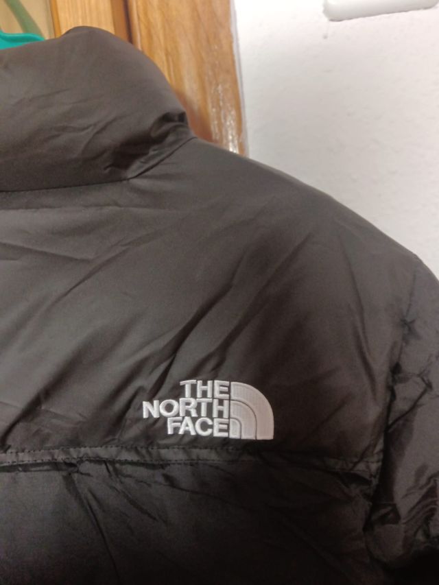 Chaqueta The North Face Negra Morada 