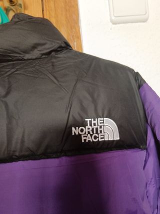 Chaqueta The North Face Negra Morada 