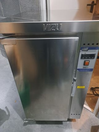 Calentador eléctrico VIZU para comidas.