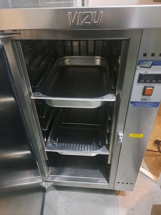 Calentador eléctrico VIZU para comidas.