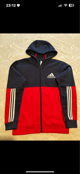 Sudadera Adidas con capucha azul y roja