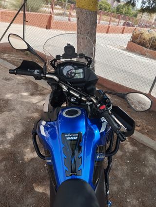 Suzuki V-Strom 650 XT