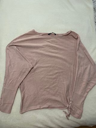 Jersey rosa con cordones
