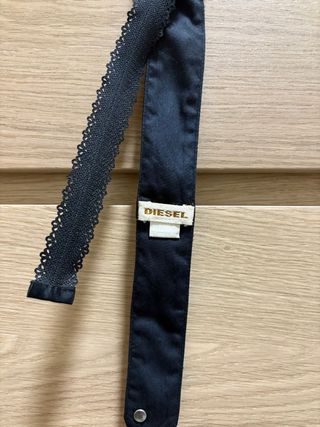 Corbata Mujer Diesel Negra