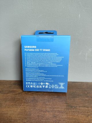 Samsung T7 Shield SSD portátil 1TB