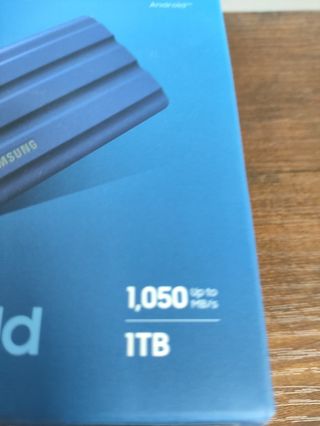 Samsung T7 Shield SSD portátil 1TB