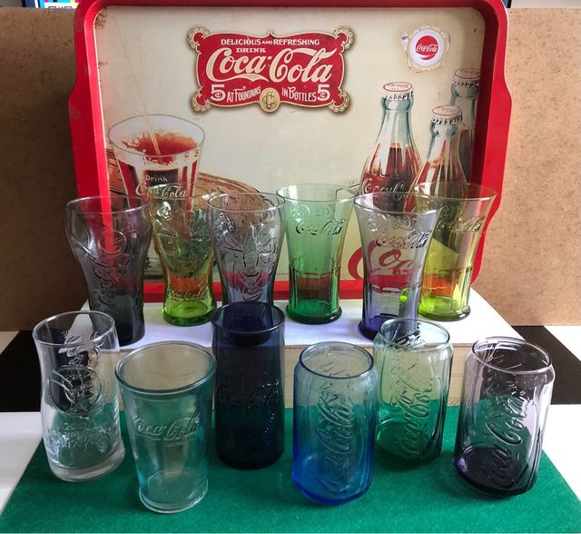Coca Cola , colección de 120 vasos distintos.