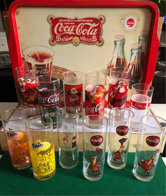 Coca Cola , colección de 120 vasos distintos.